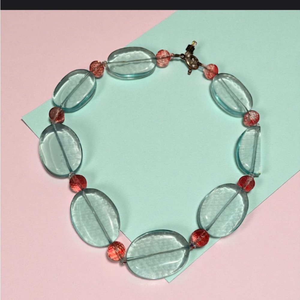 Elegant Blue and Pink Beaded Necklace